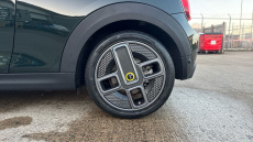 MINI Hatchback 135kW Cooper S Resolute Edition 33kWh 3dr Auto Electric Hatchback